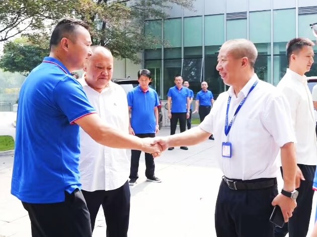 學習優(yōu)秀企業(yè)經驗    解鎖跨越發(fā)展密碼